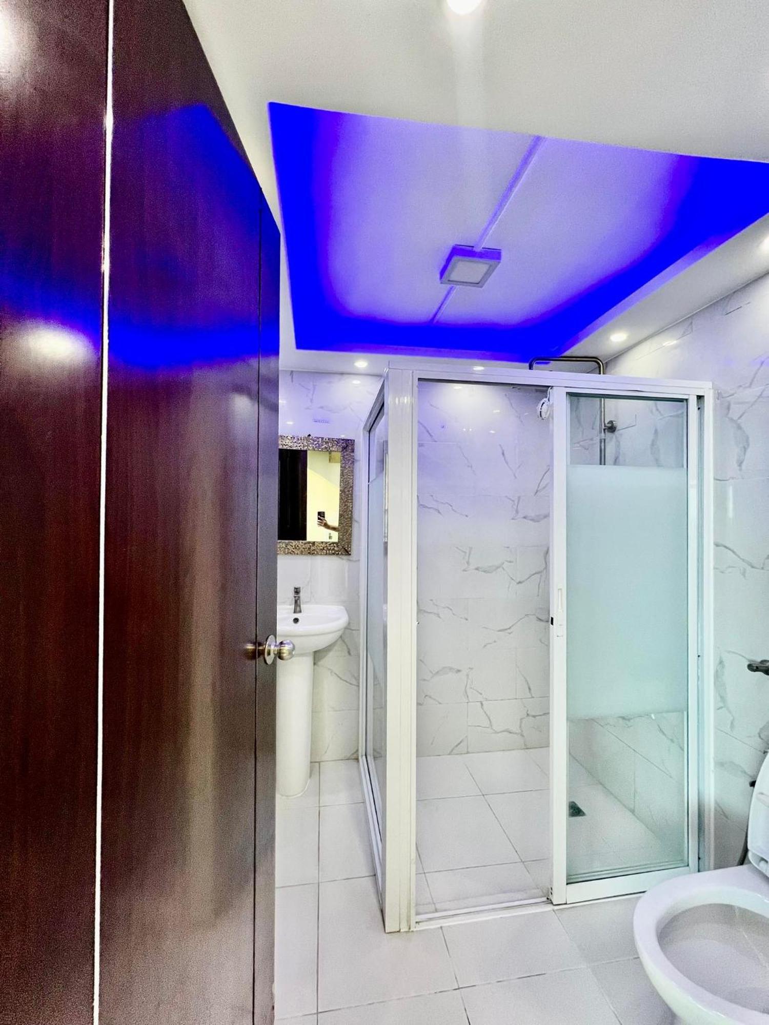 2 Bedroom Condo Unit With City And Mountain View Cebu Dış mekan fotoğraf